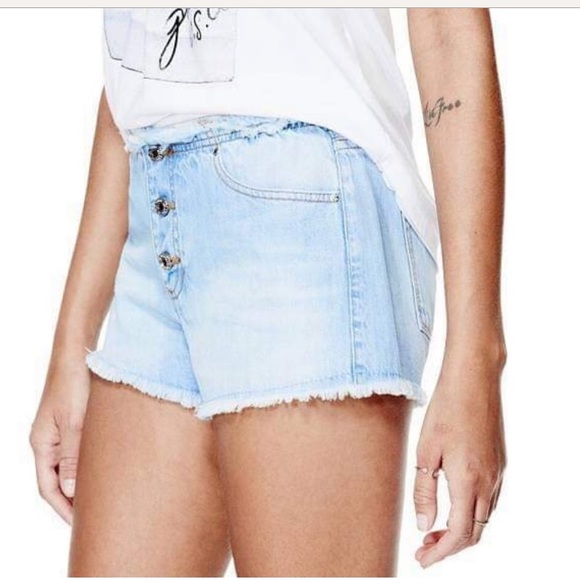 Vintage GUESS Jean Shorts - Picture 15 of 15